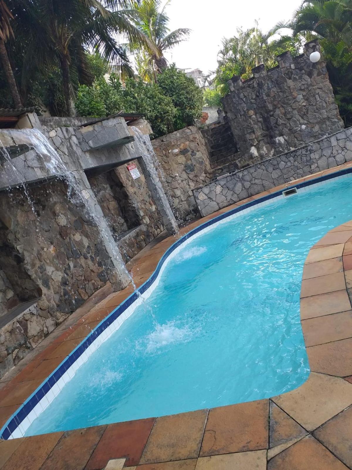 Сasa de vacaciones Escape O Paraiso, Casa Mobiliada Com Piscina E Salao De Jogos, 300mt Da *